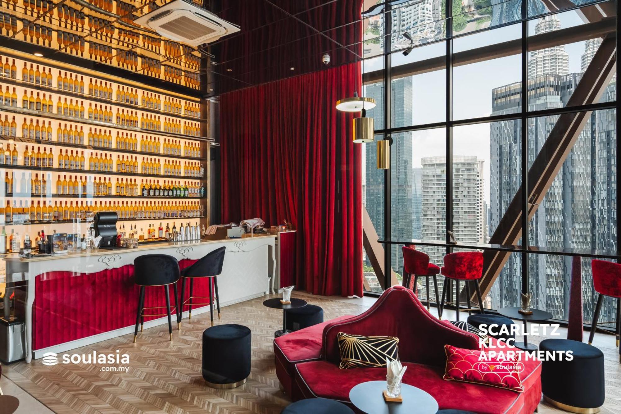 Scarletz Klcc Apartments By Soulasia — Photos 1